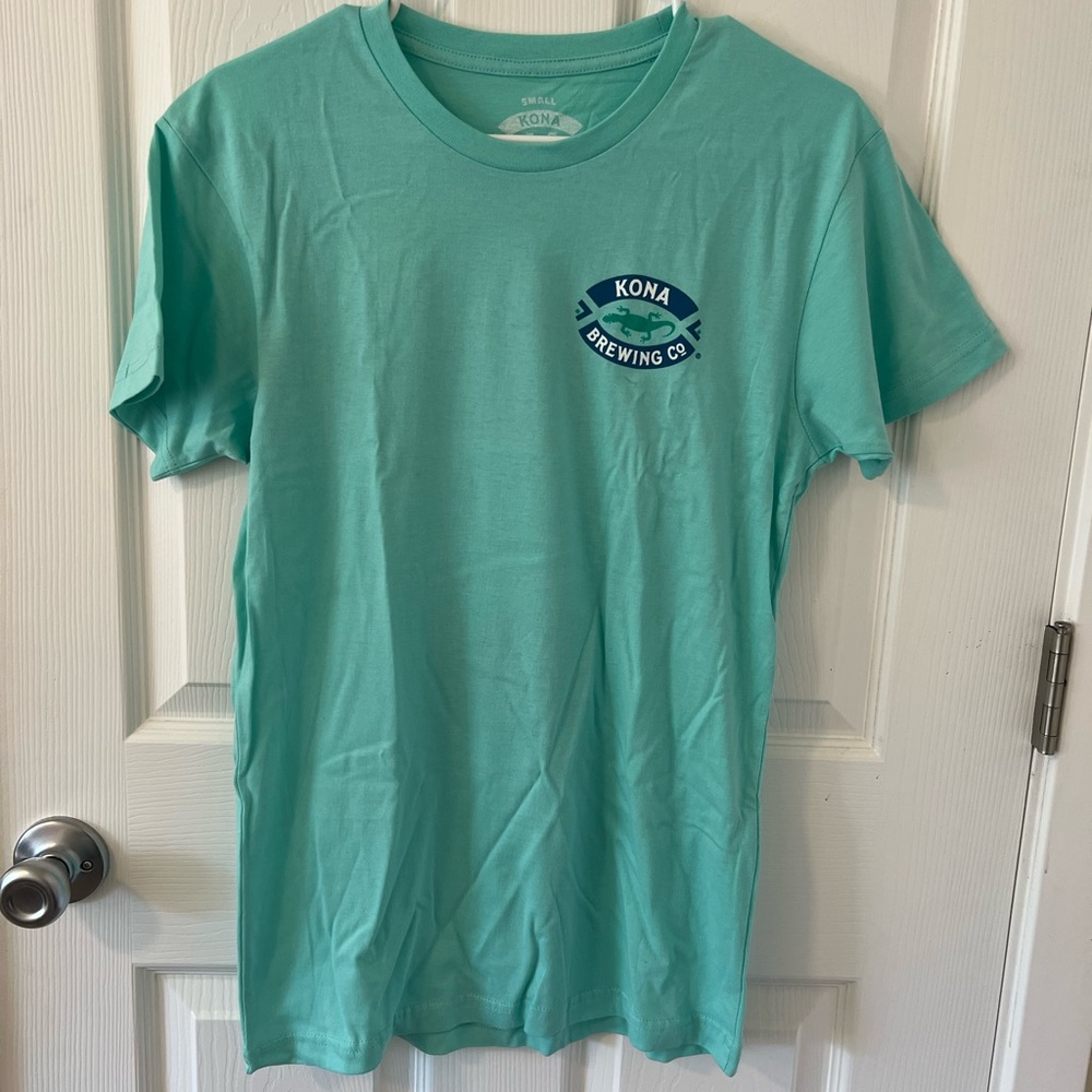 Kona Light Tee Size Small